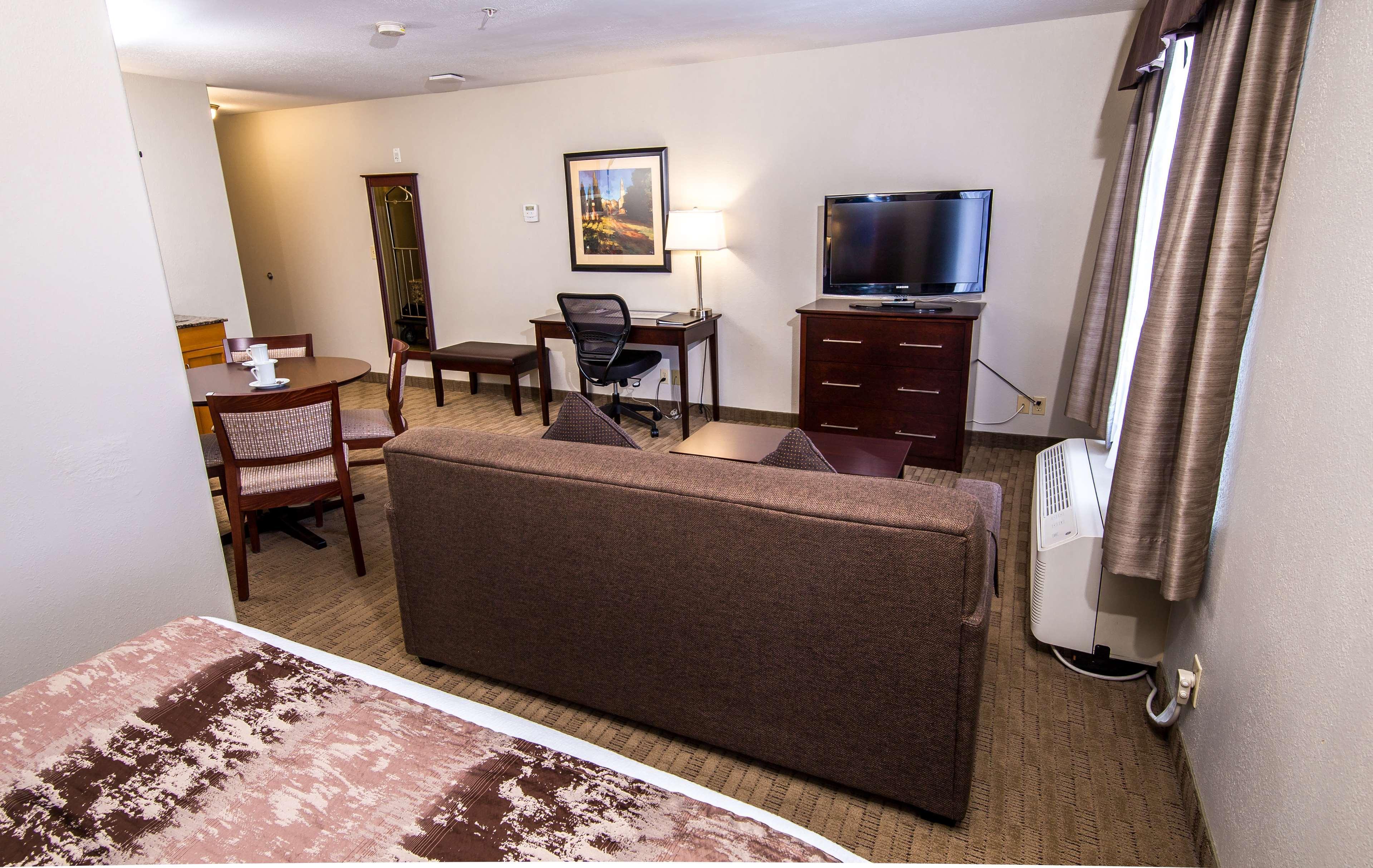 Best Western Plus Pembina Inn & Suites Winnipeg Ngoại thất bức ảnh