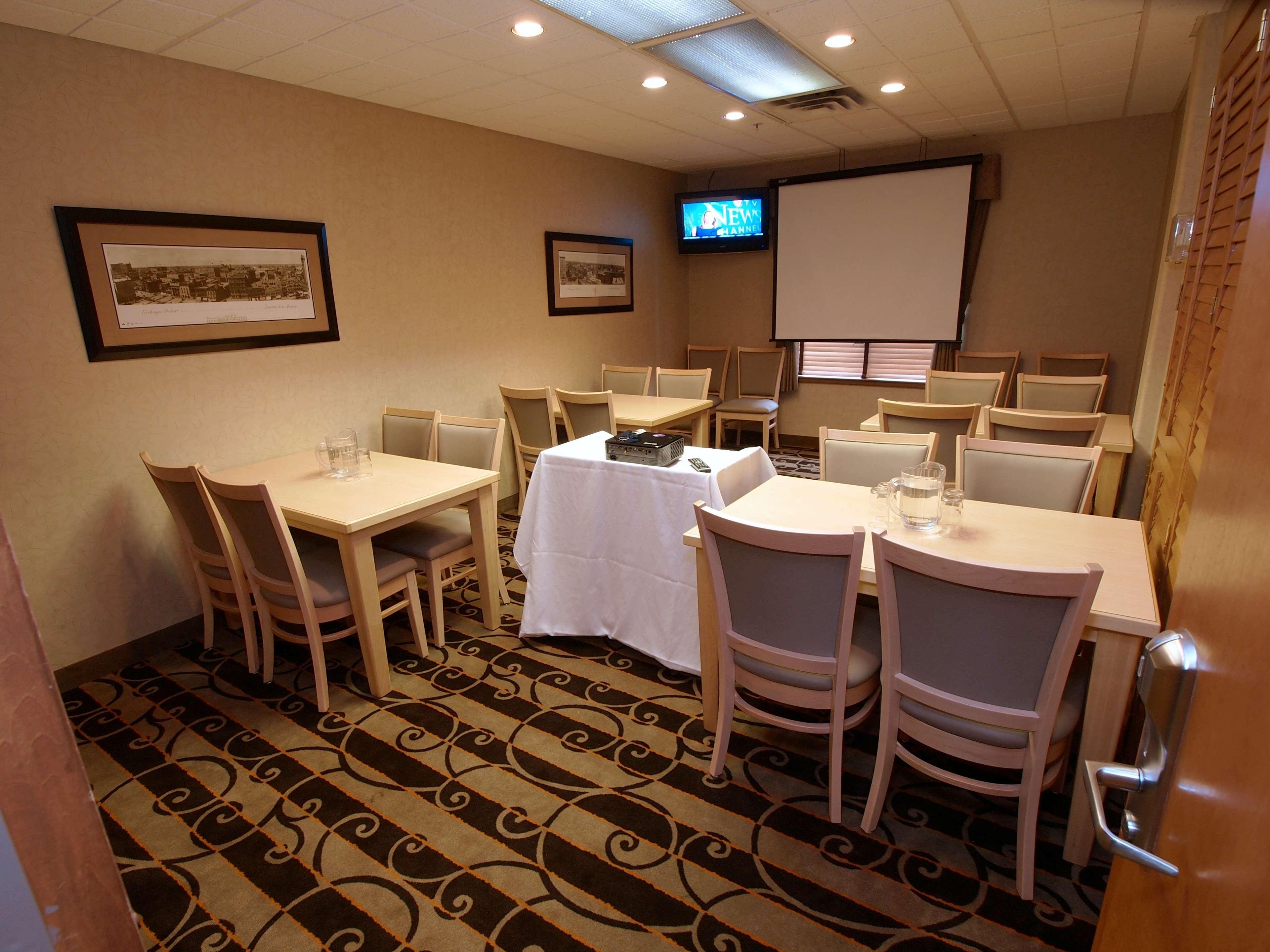 Best Western Plus Pembina Inn & Suites Winnipeg Ngoại thất bức ảnh
