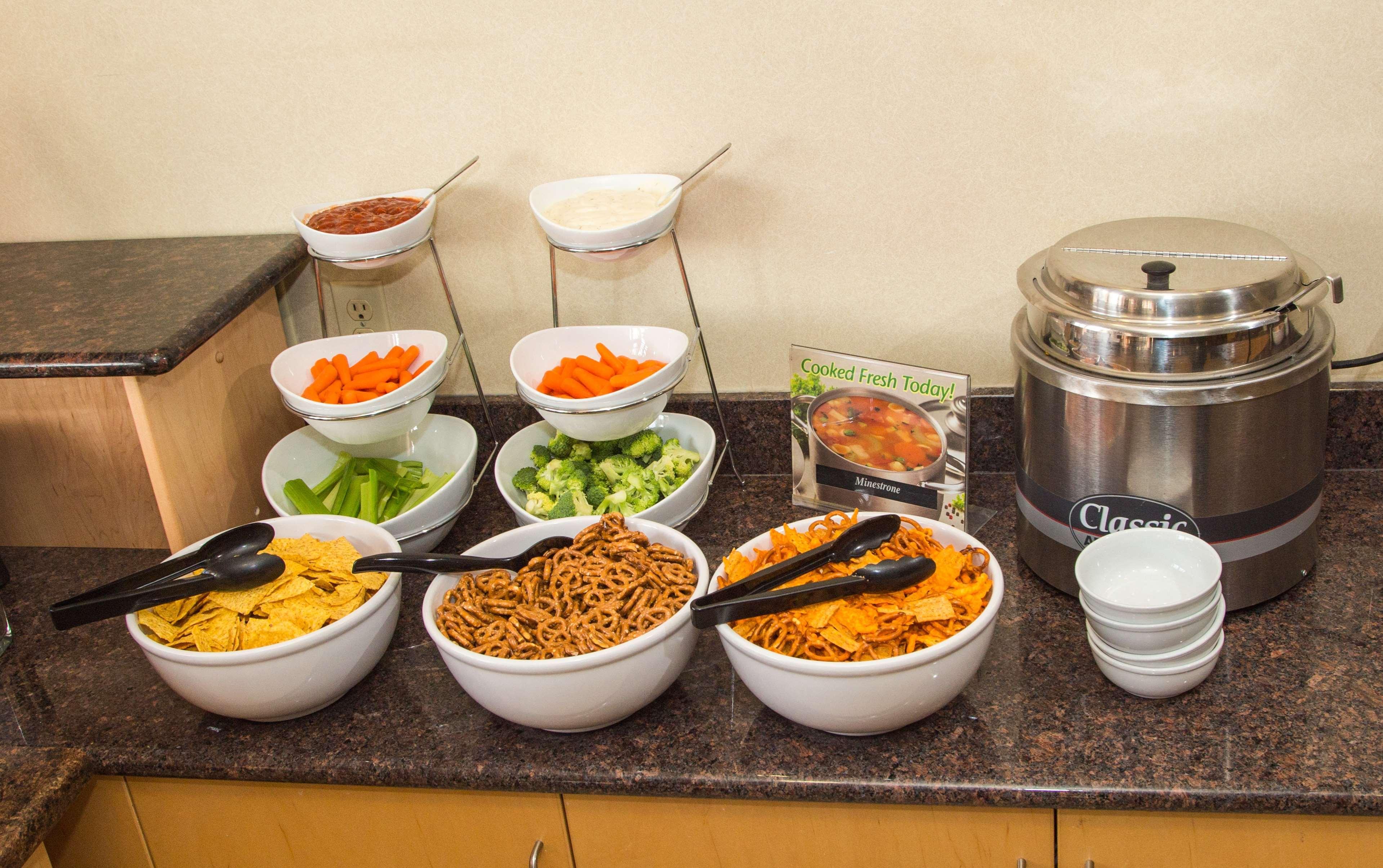 Best Western Plus Pembina Inn & Suites Winnipeg Ngoại thất bức ảnh