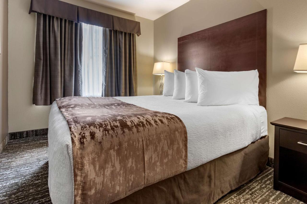 Best Western Plus Pembina Inn & Suites Winnipeg Ngoại thất bức ảnh