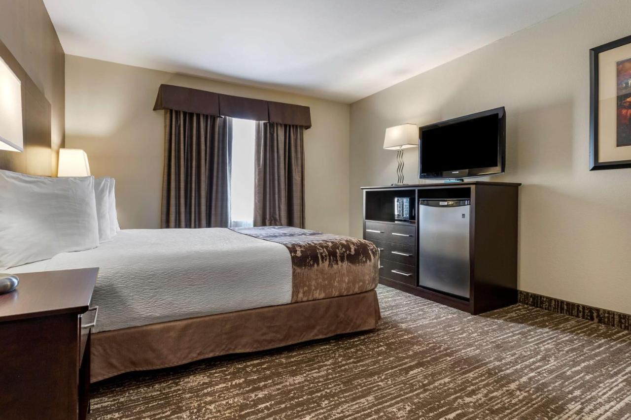Best Western Plus Pembina Inn & Suites Winnipeg Ngoại thất bức ảnh
