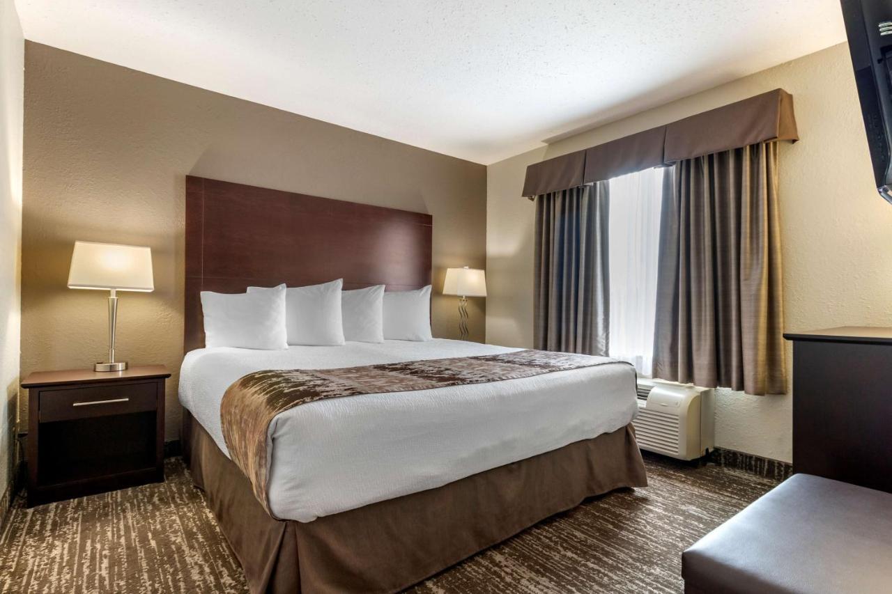 Best Western Plus Pembina Inn & Suites Winnipeg Ngoại thất bức ảnh
