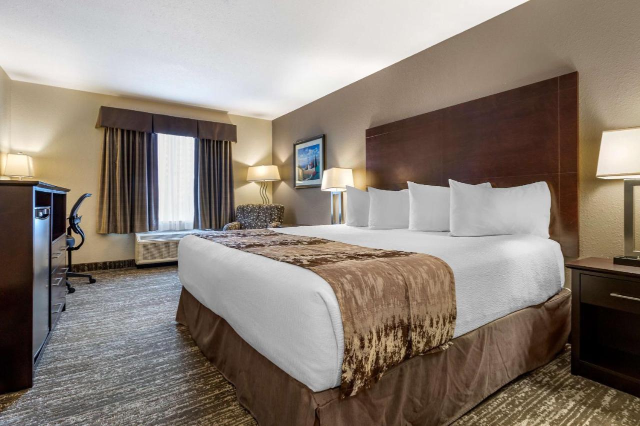 Best Western Plus Pembina Inn & Suites Winnipeg Ngoại thất bức ảnh